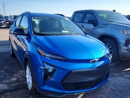 2023 Chevrolet Bolt EUV LT