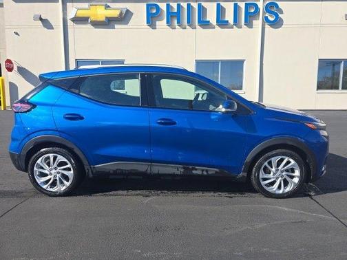 2023 Chevrolet Bolt EUV LT