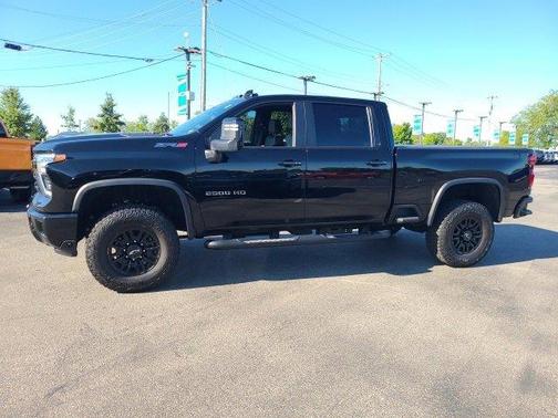 2024 Chevrolet Silverado 2500 ZR2