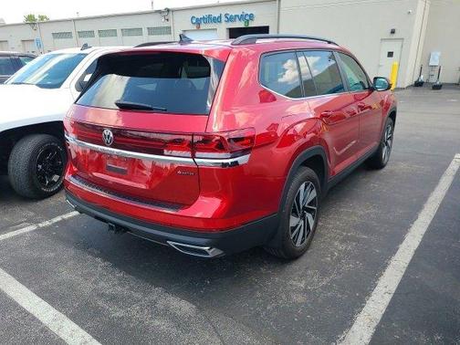 2024 Volkswagen Atlas 2.0T SE