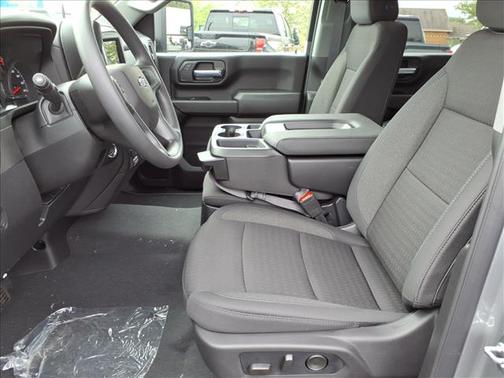 Sterling Gray Metallic 2026 Chevrolet Silverado 2500 Custom