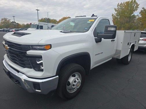 2024 Chevrolet Silverado 3500 WT