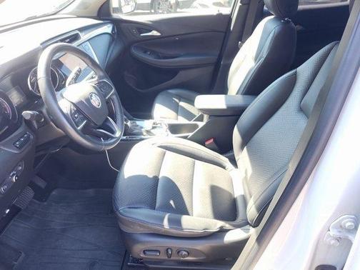 2022 Buick Encore GX Essence