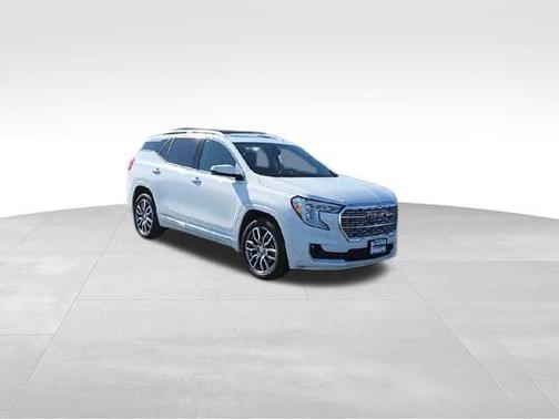 2022 GMC Terrain Denali