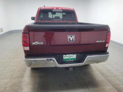 Delmonico Red Pearlcoat 2018 RAM 1500 Big Horn