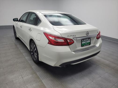 2016 Nissan Altima 2.5 SV