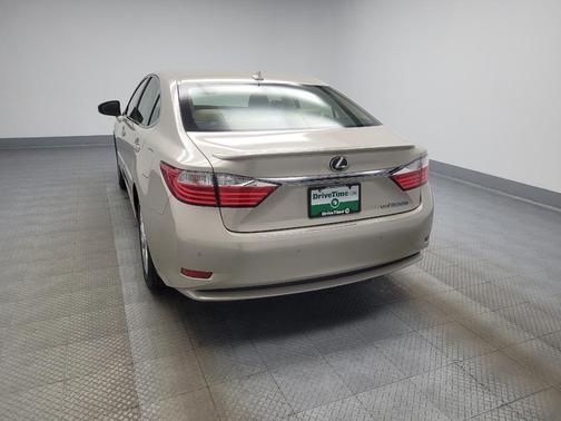 2014 Lexus ES 300h Base