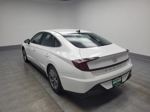 2022 Hyundai SONATA SEL