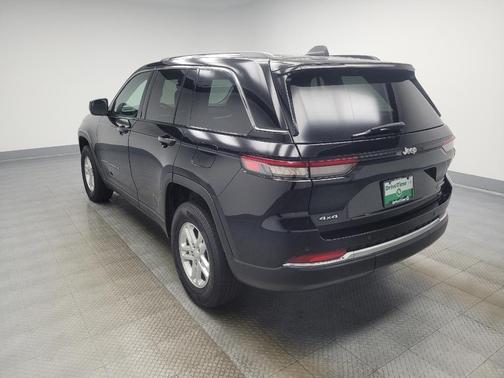 2022 Jeep Grand Cherokee Laredo