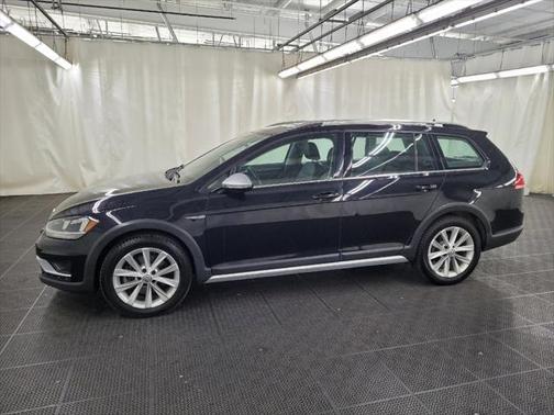 2018 Volkswagen Golf Alltrack TSI S