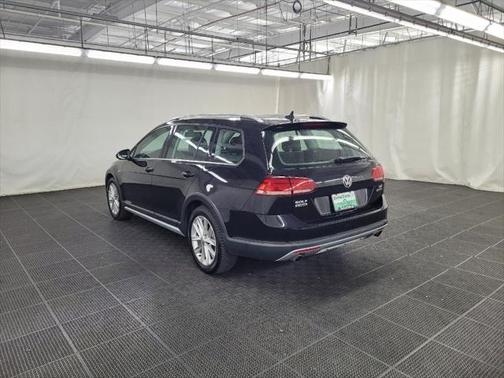 2018 Volkswagen Golf Alltrack TSI S