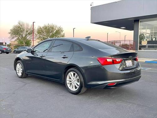 2017 Chevrolet Malibu 1LT
