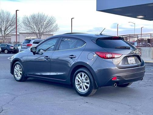 2016 Mazda Mazda3 i Touring