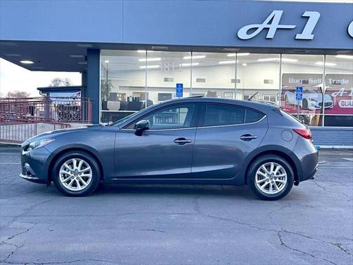 2016 Mazda Mazda3 i Touring