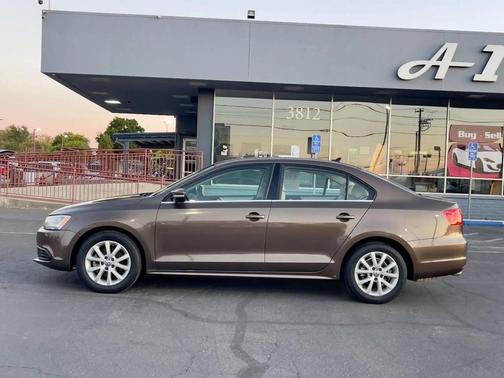 2014 Volkswagen Jetta Auto SE w/Connectivity