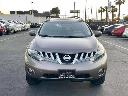 2010 Nissan Murano LE