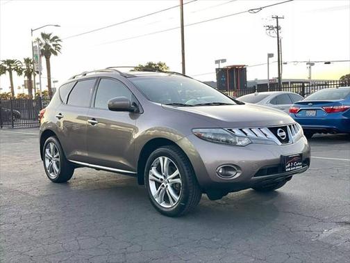 2010 Nissan Murano LE