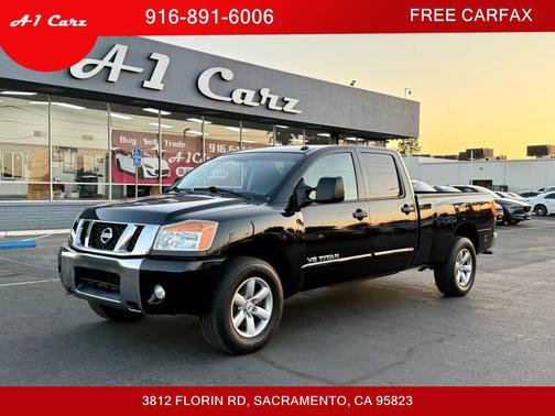 2012 Nissan Titan SV