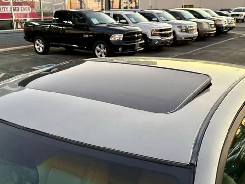 2005 Toyota Camry XLE V6