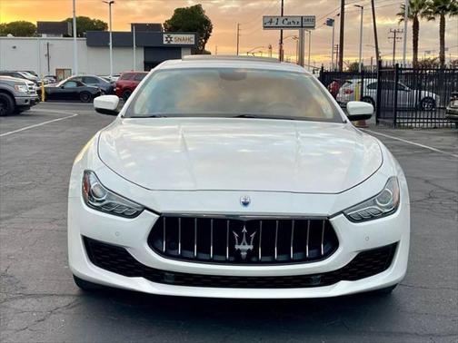 2018 Maserati Ghibli Base