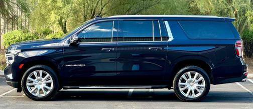 2021 Chevrolet Suburban 4WD High Country