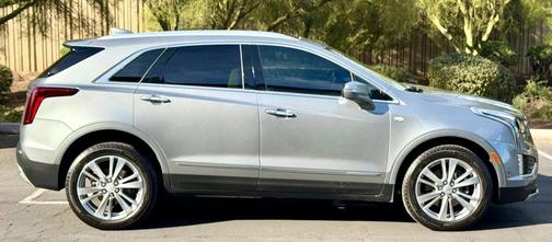 2024 Cadillac XT5 Sport