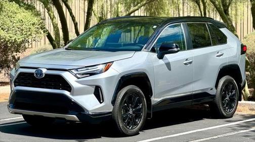 2023 Toyota RAV4 Hybrid SE
