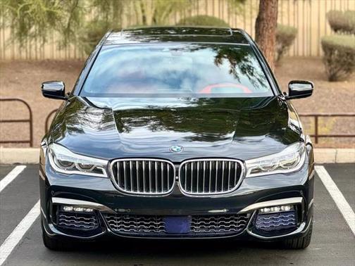 2018 BMW 750 I