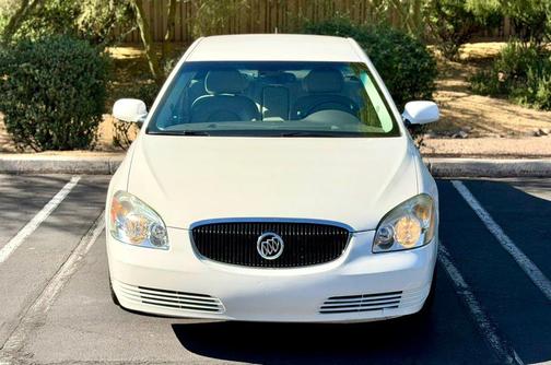 White 2008 Buick Lucerne CXL