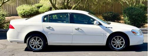 White 2008 Buick Lucerne CXL
