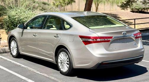 Gold 2015 Toyota Avalon Hybrid Limited