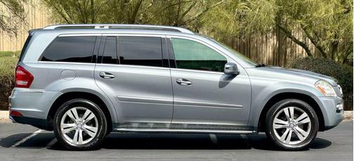 2011 Mercedes-Benz GL-Class 4MATIC