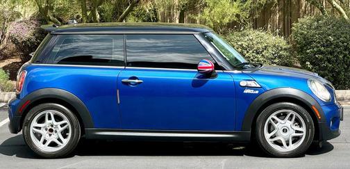 2007 MINI Cooper S Base