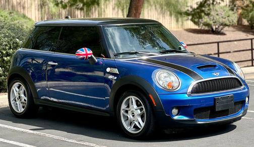 2007 MINI Cooper S Base