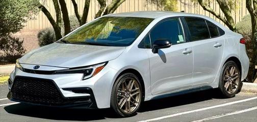 2024 Toyota Corolla Hybrid SE