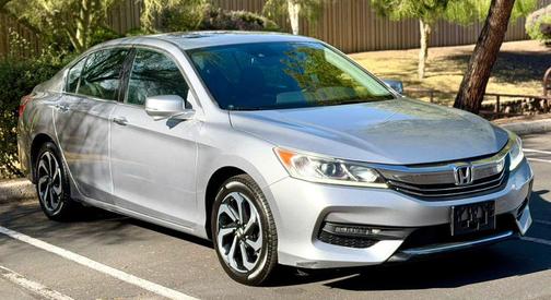 Lunar Silver Metallic 2017 Honda Accord EX-L w/Navigation & Honda Sensing