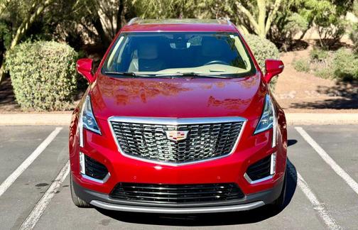 2023 Cadillac XT5 Sport