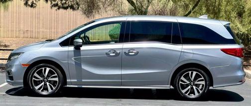 2020 Honda Odyssey Elite