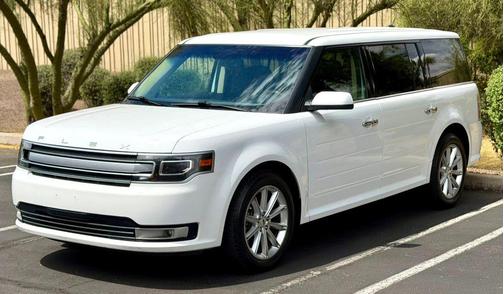 White 2019 Ford Flex Limited
