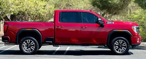 2022 GMC Sierra 2500 AT4
