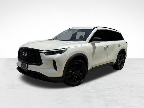 Majestic White 2025 INFINITI QX60 Luxe