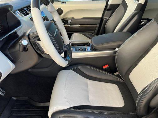 2022 Land Rover Range Rover Sport SVR