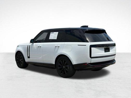White 2025 Land Rover Range Rover P550e SE