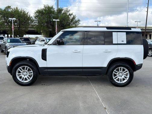 Fuji White 2024 Land Rover Defender 110 P300