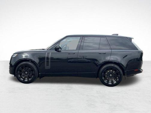 2025 Land Rover Range Rover P530 SE