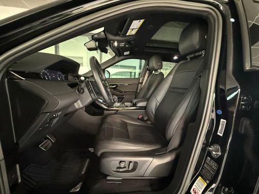 2023 Land Rover Range Rover Evoque R-Dynamic SE
