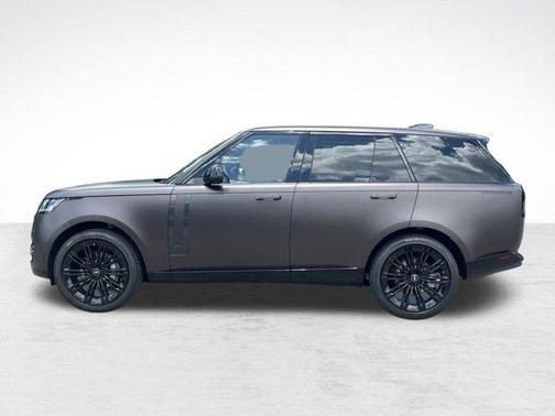 2025 Land Rover Range Rover P400 SE