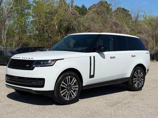 2025 Land Rover Range Rover P530 SE