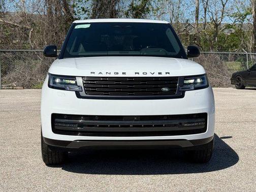 2025 Land Rover Range Rover P530 SE