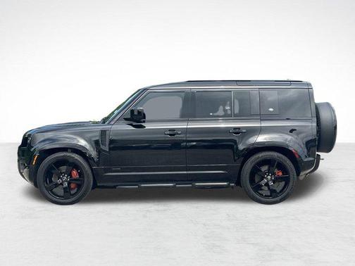 2024 Land Rover Defender 110 P400 X
